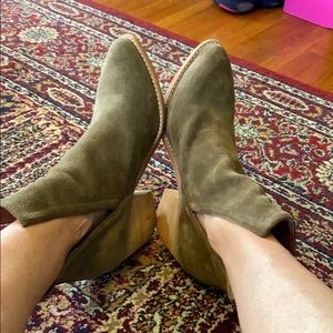 Jeffrey Campbell | Olive Suede Booties | Size 9
